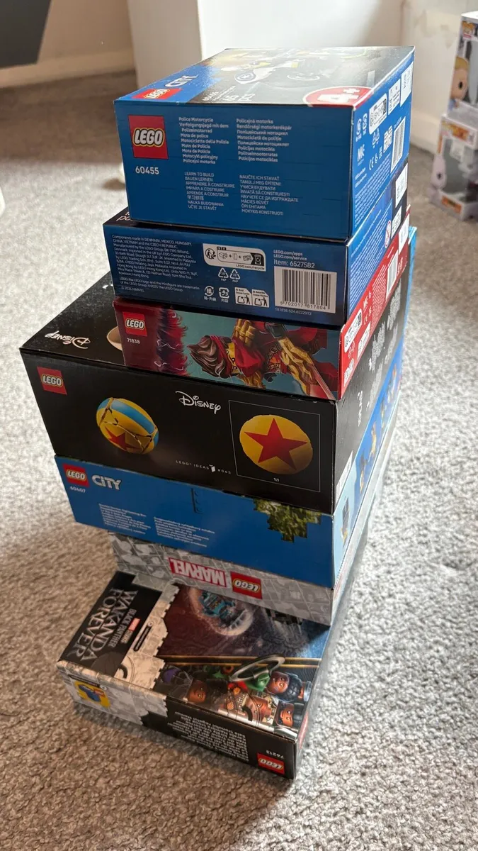 Lego Sets - Image 1