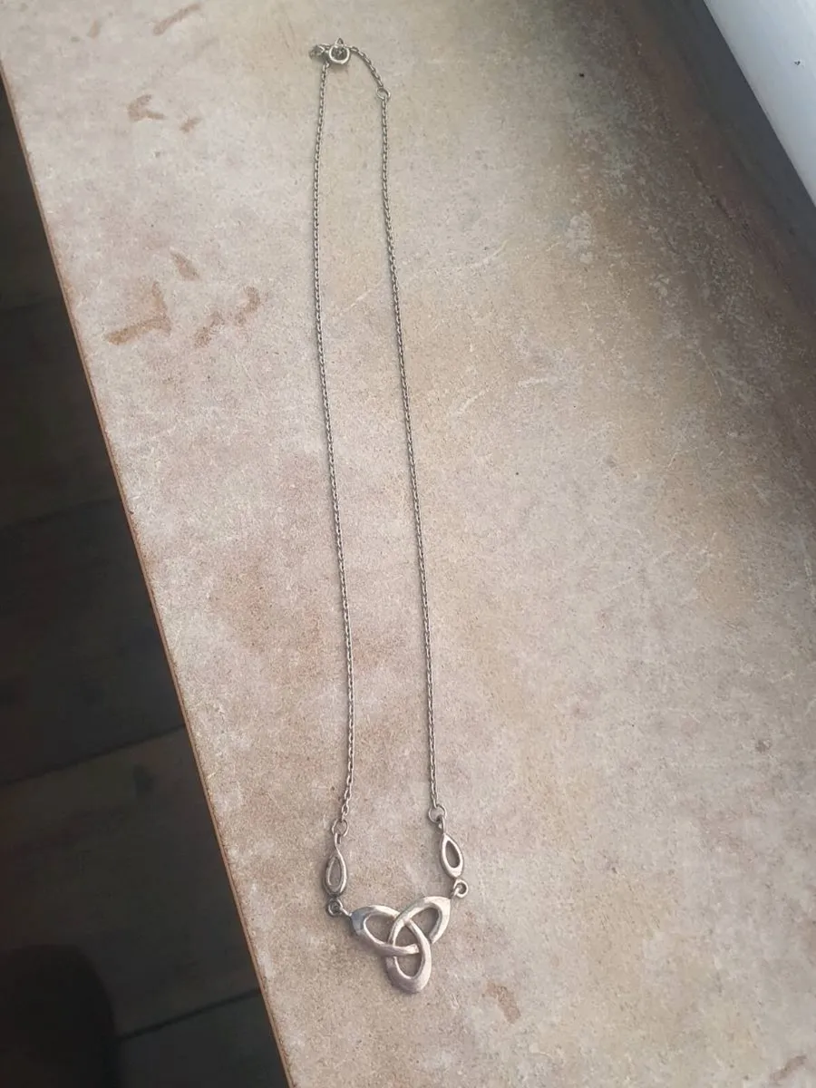 Sterling silver necklace - Image 1