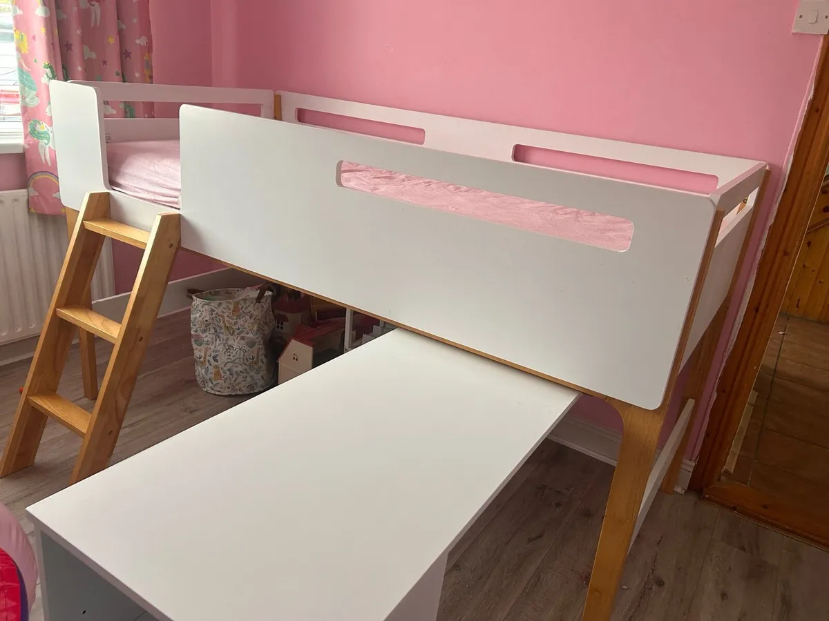 Mid sleeper with desk - Image 3