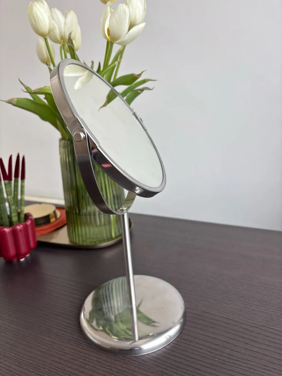 Small mirror - Image 1