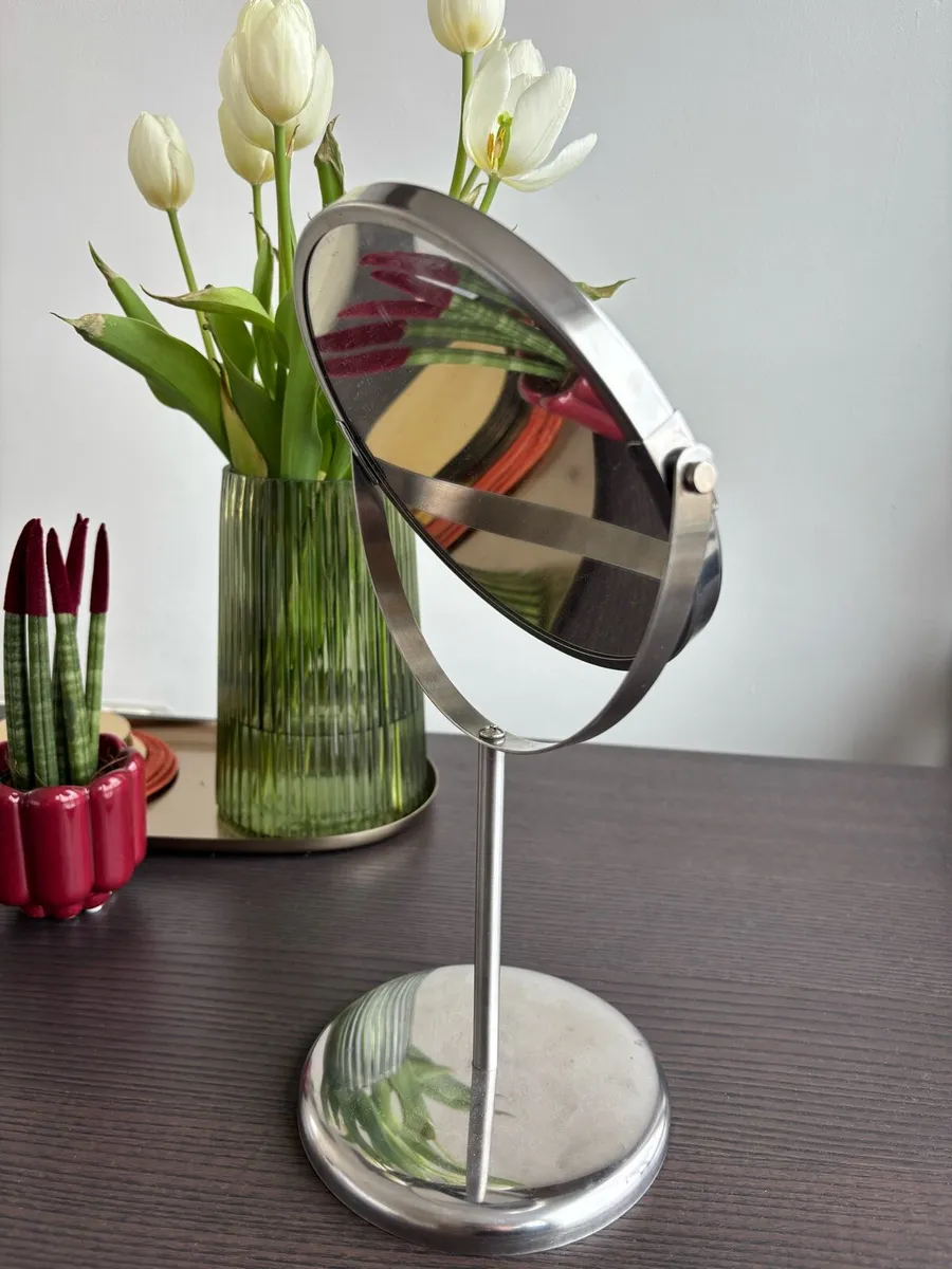 Small mirror - Image 2
