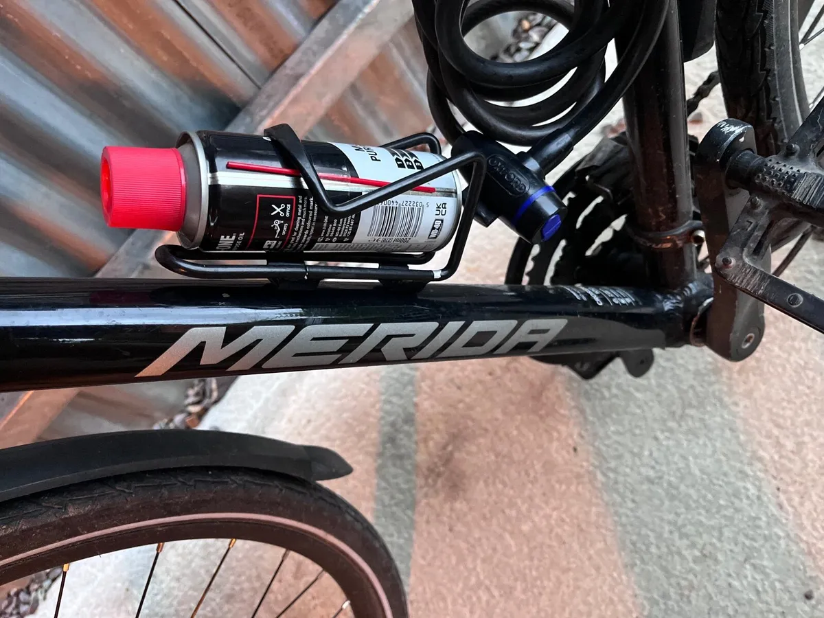 Hybrid Merida Bike - Image 3