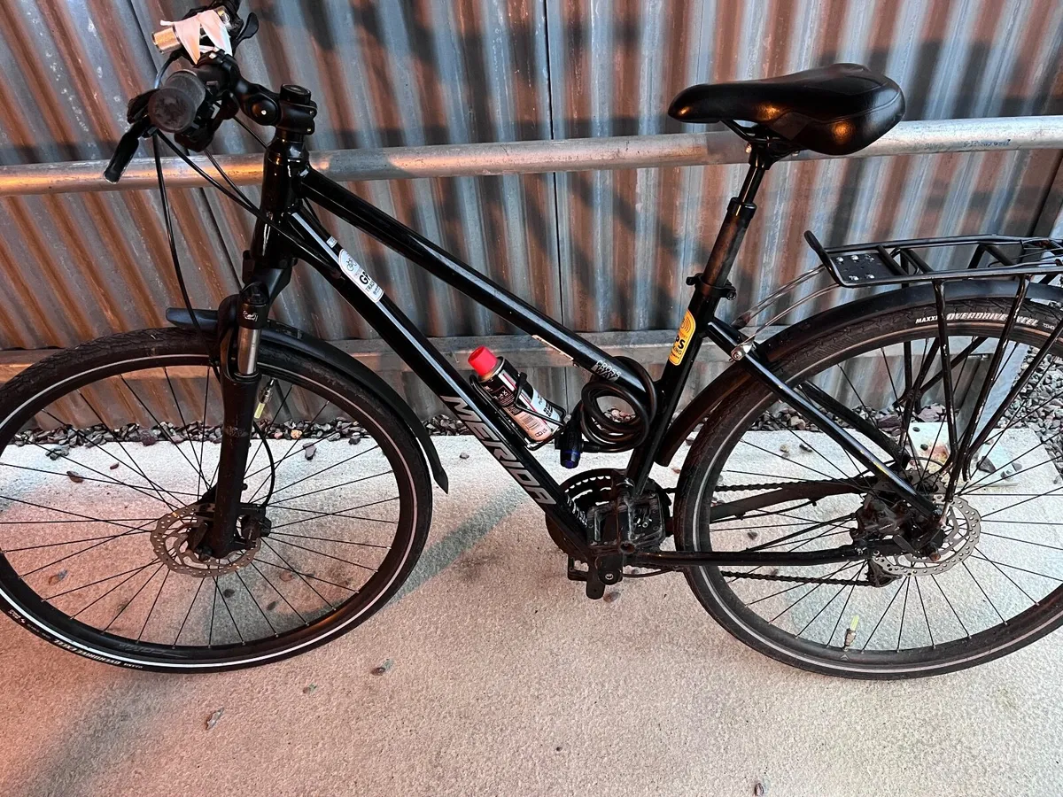 Hybrid Merida Bike - Image 1