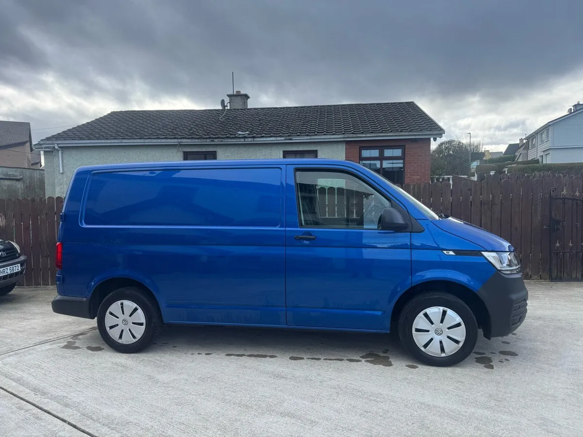 2024 VW TRANSPORTER T6.1 - Image 3