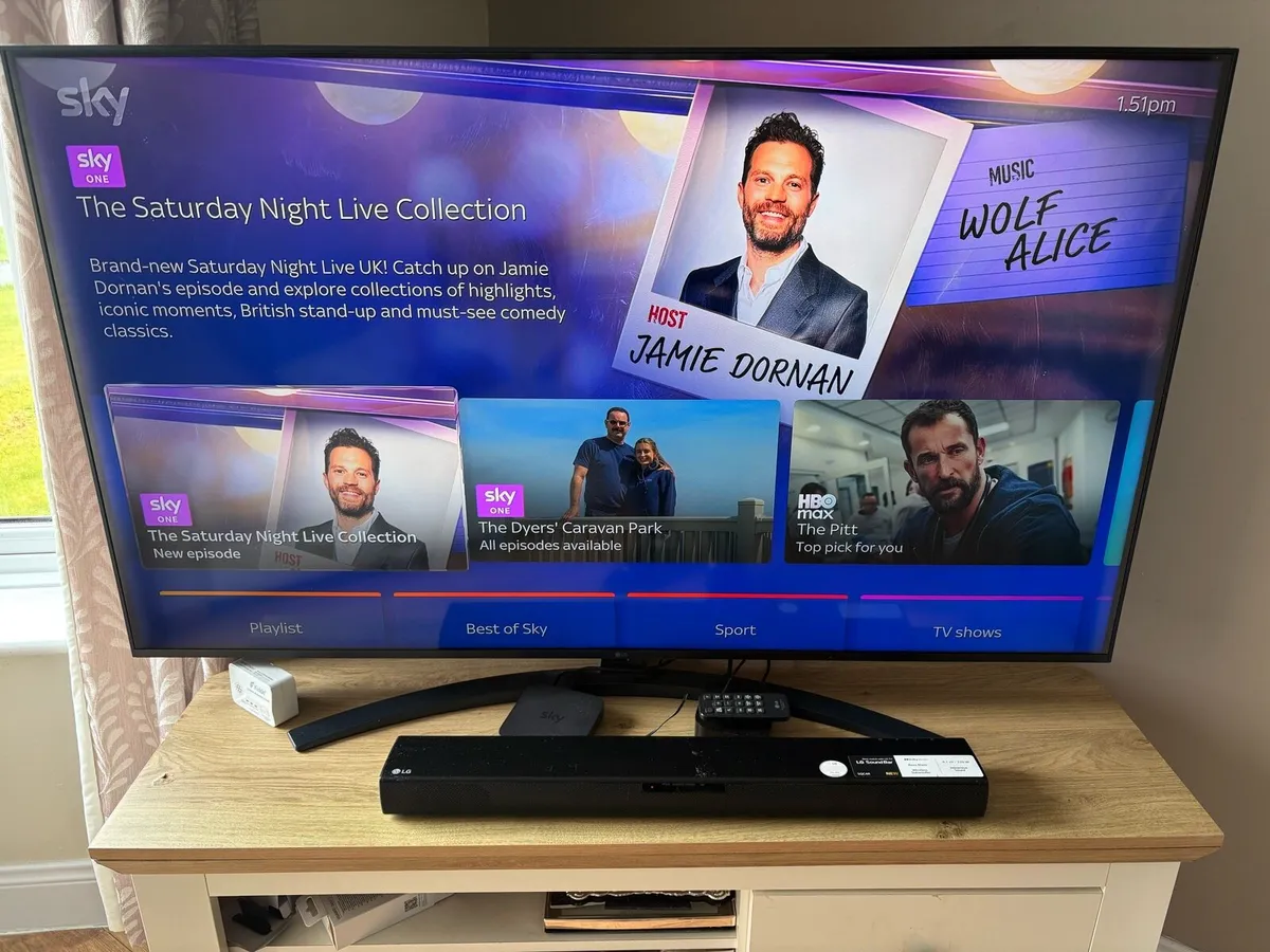 LG 55 inch Tv WITH LG Sound Bar - Image 1