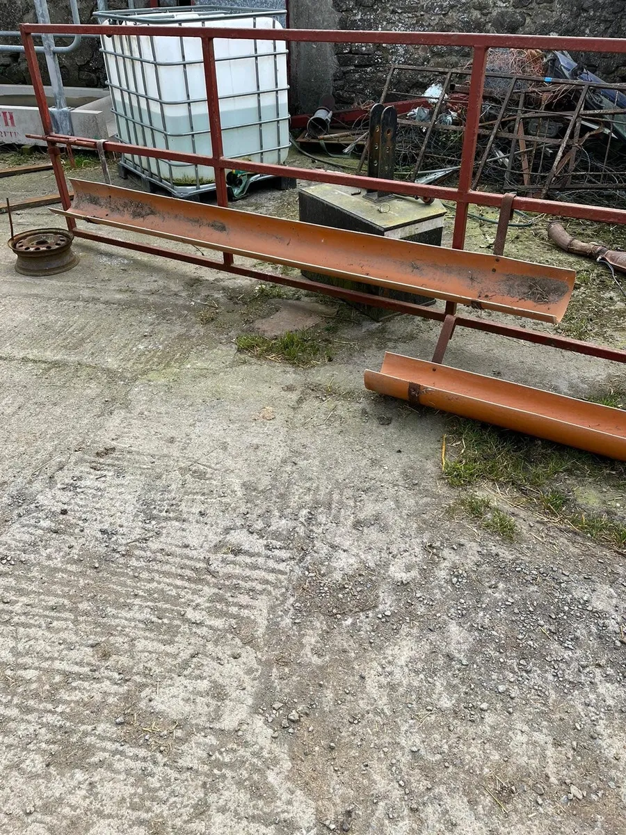 Sprayer meal feeder bale spike - Image 4