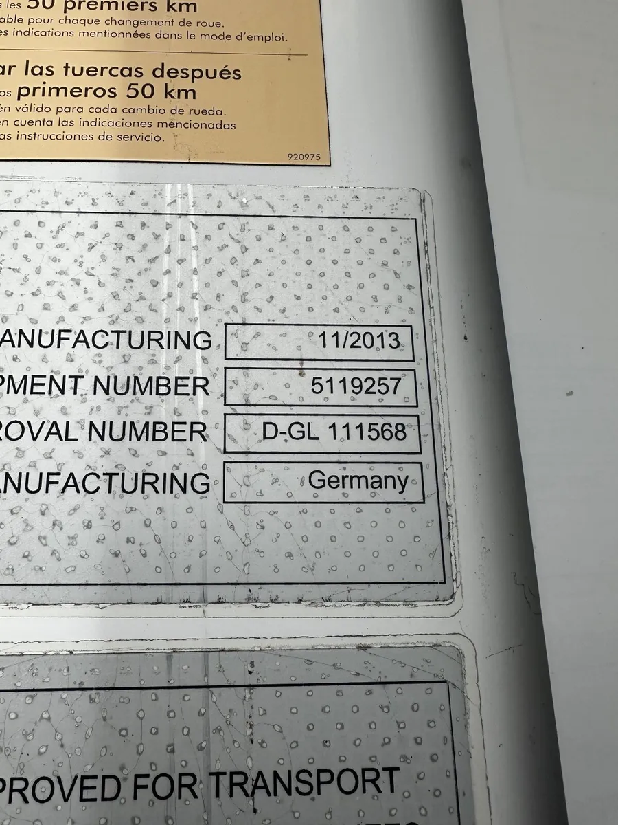 Schmitz fridge trailer - Image 3