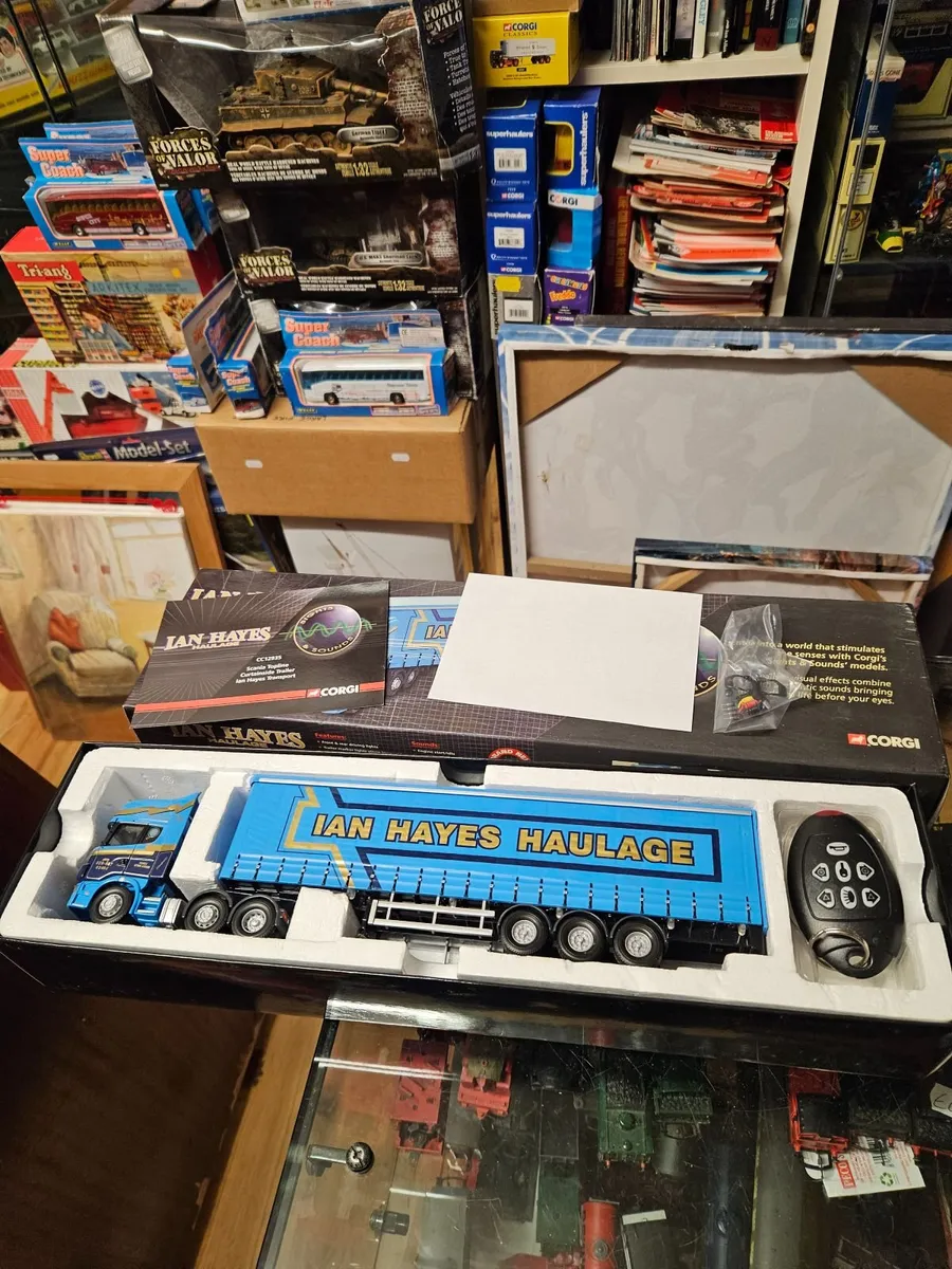 Corgi Scania Tractor Unit and Trailer 1.50 - Image 3