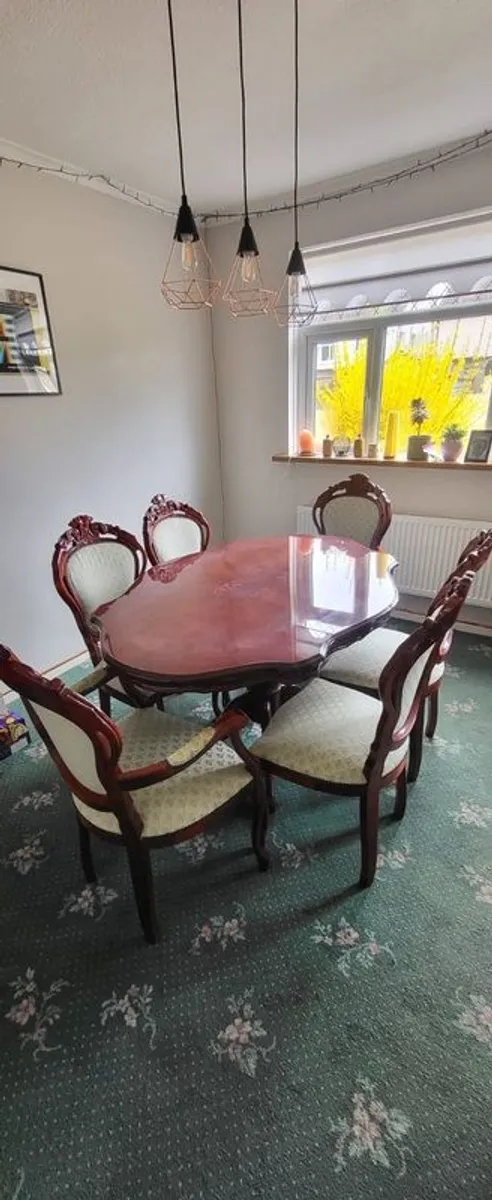 Vintage Style Dining Table and 6 Chairs - Image 1