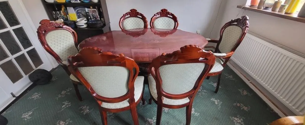 Vintage Style Dining Table and 6 Chairs - Image 2