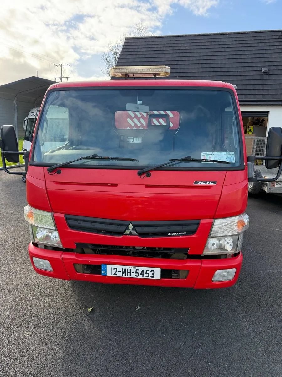 Mitsubishi fuso 7.5 ton tipper - Image 3
