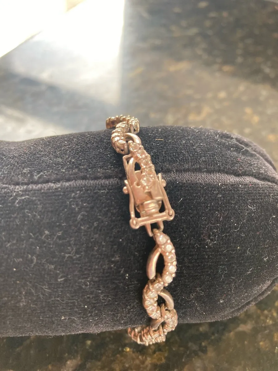 Sterling Silver bracelet with clear stones - Image 3