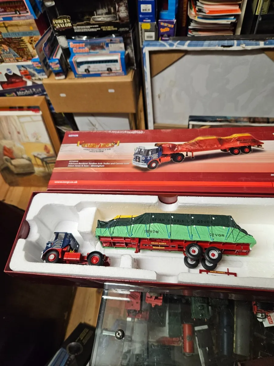 Corgi Atkinson Tractor Unit and Trailer 1.50 - Image 1