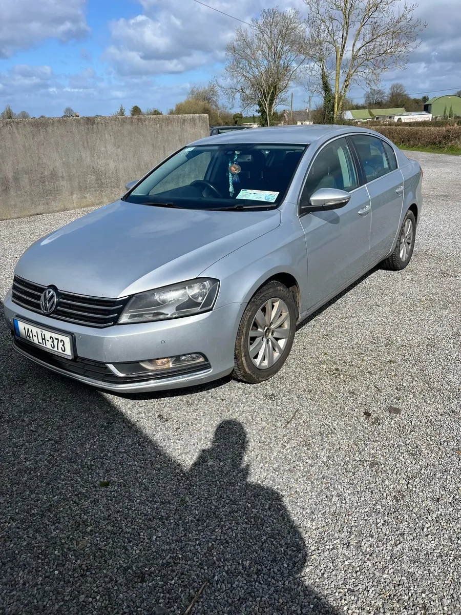 Volkswagen Passat - Image 4