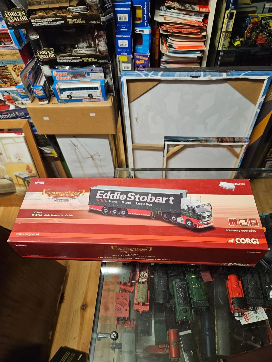 Corgi MAN Tractor Unit and Trailer Eddie Stobart - Image 3