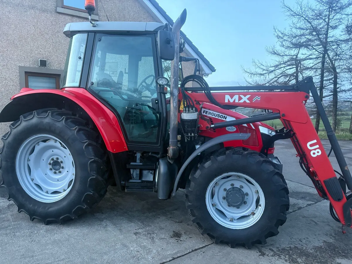 Massey Ferguson 5455 - Image 2