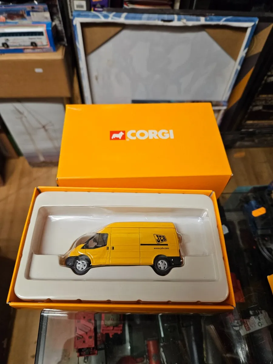 Corgi JCB Ford Transit Van 1.50 - Image 1