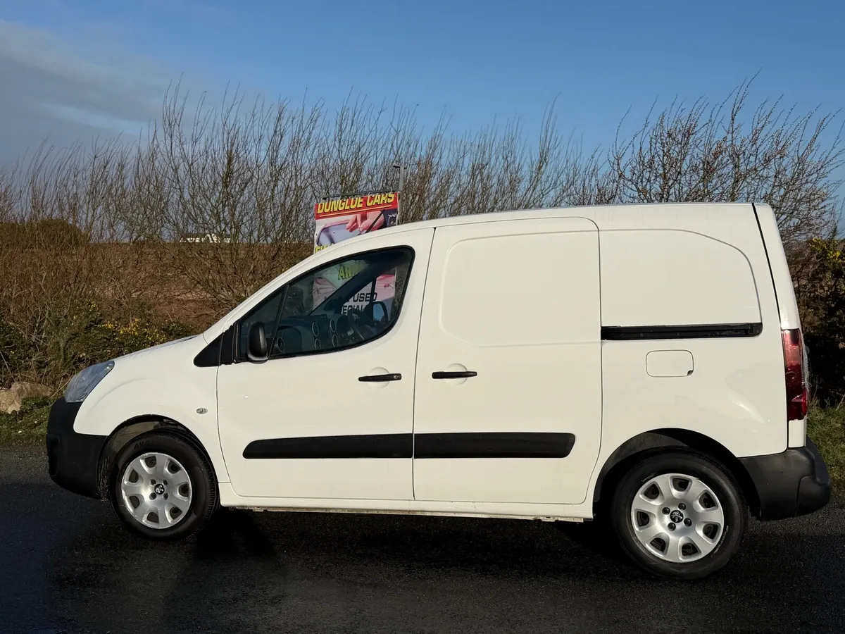 172 Peugeot Partner - Image 4