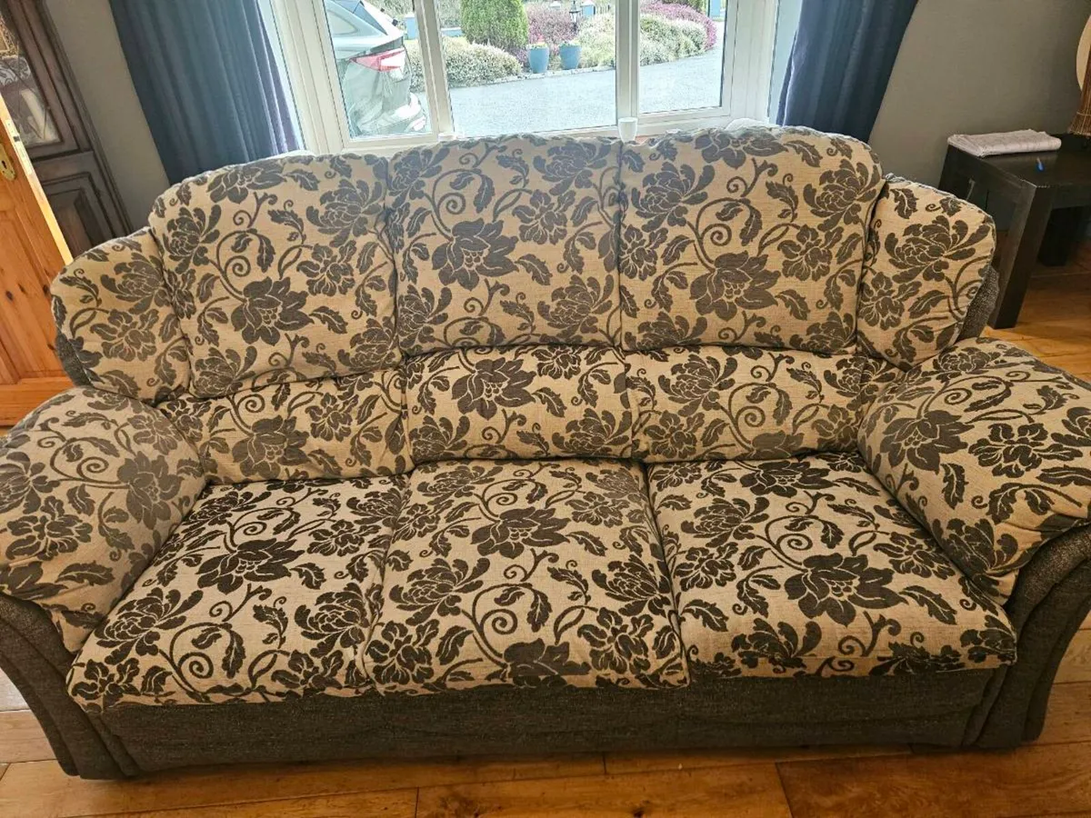 Suite of furniture for sale - Image 1