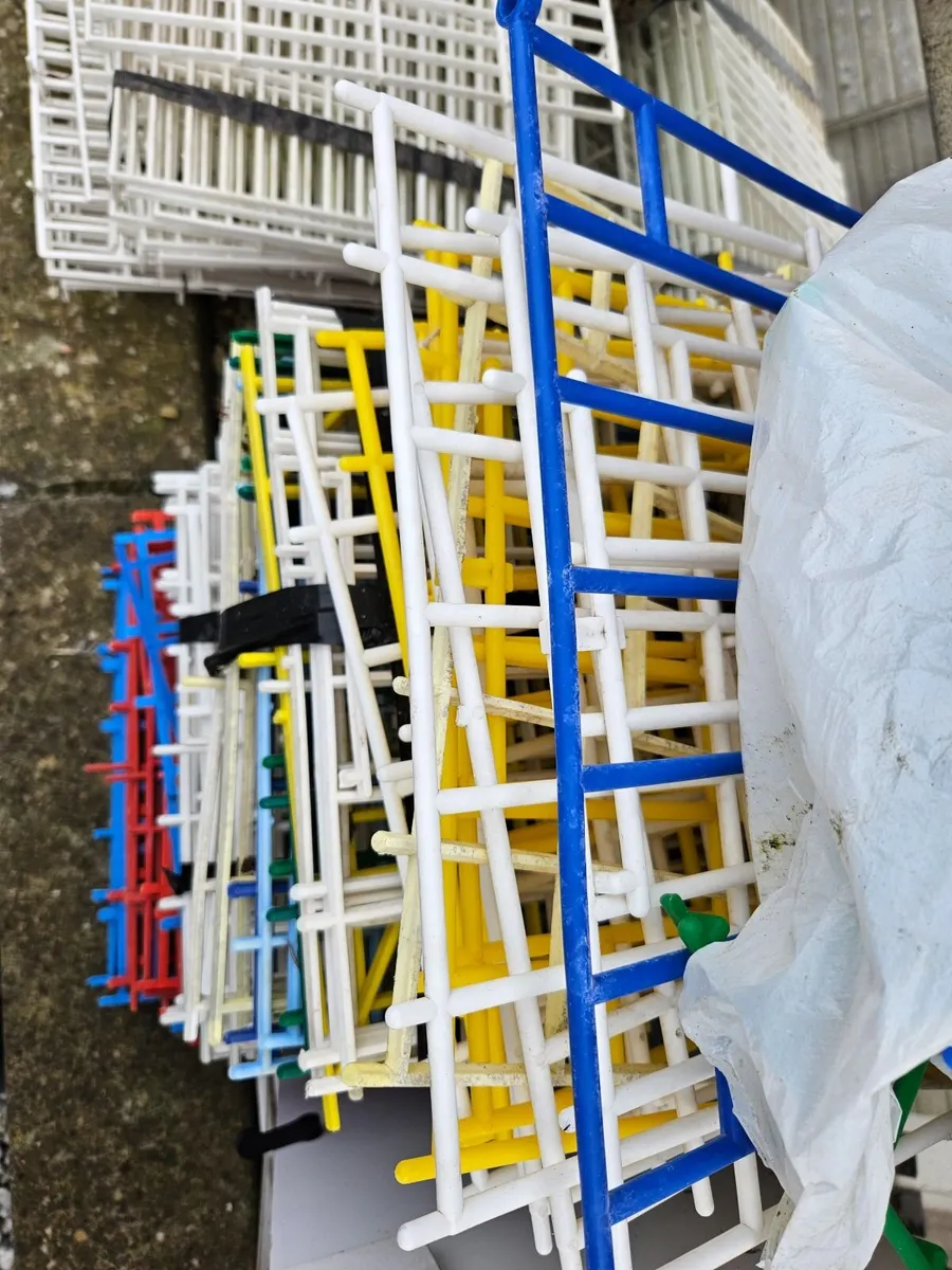 Pigeon materials - Image 1