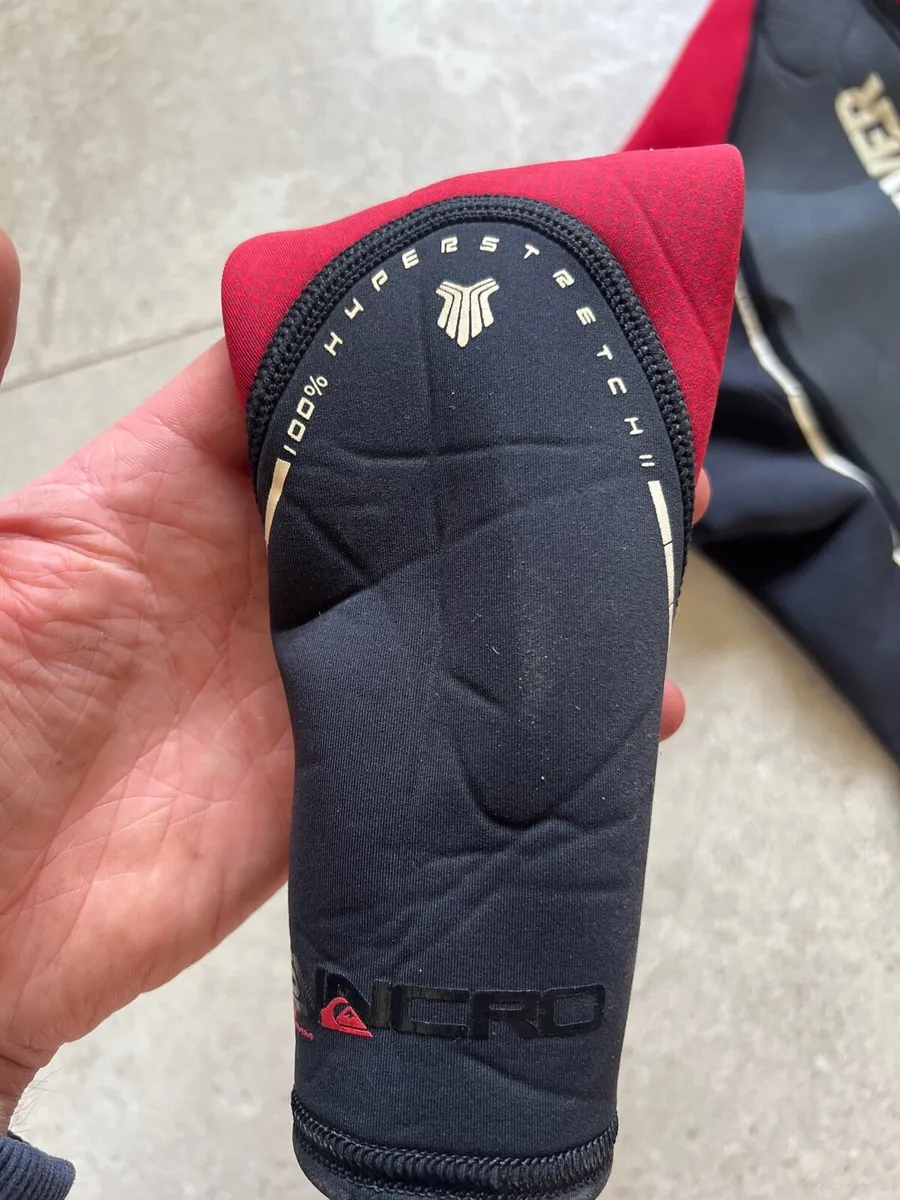 Quicksilver 3.2mm wetsuit - Image 3