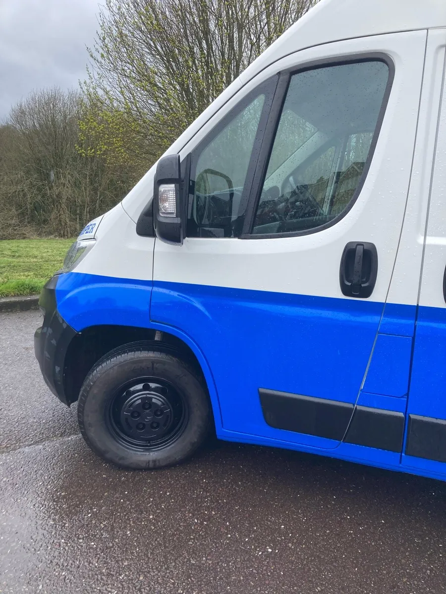 Citroen Relay Camper Van - Image 3