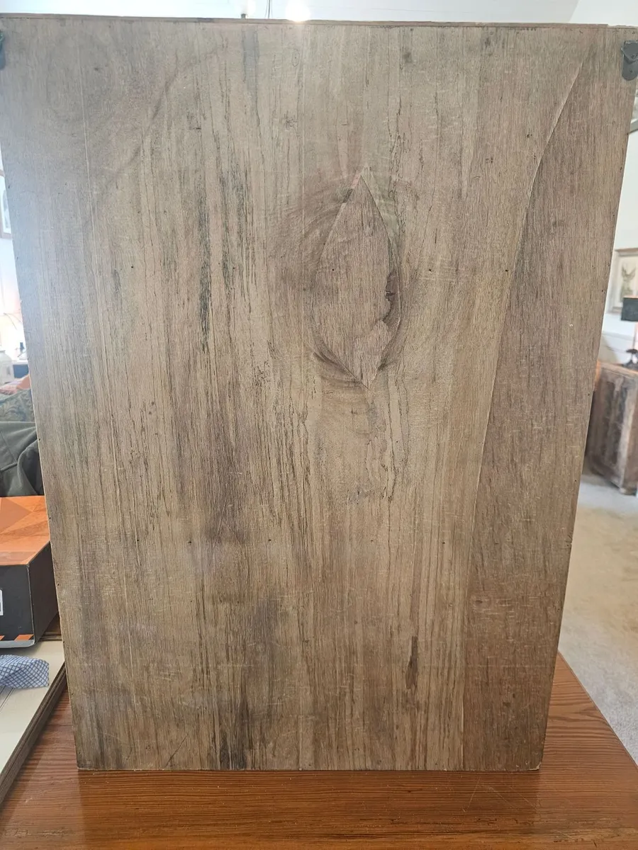 Antique pigeon hole cabinet/keyholder - Image 2