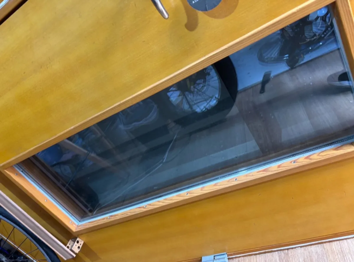 Rationel frontdoor with frame - Image 3