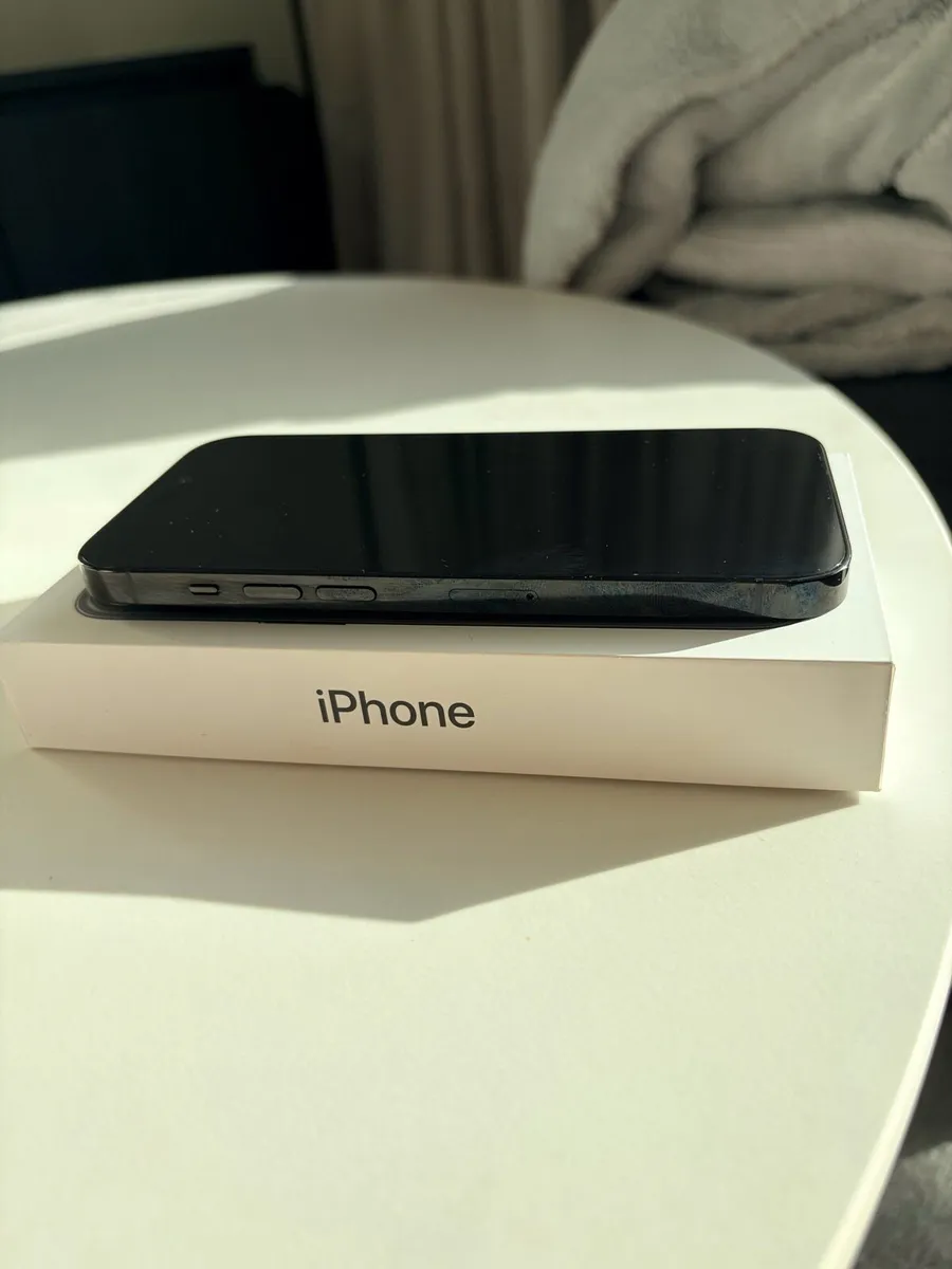 iPhone 14 Pro (used) - unlocked and reset - Image 1