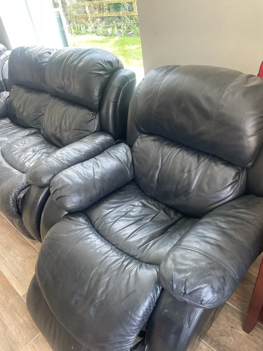 Black Leather Recliner Sofa Set – 3 Pieces - Image 3