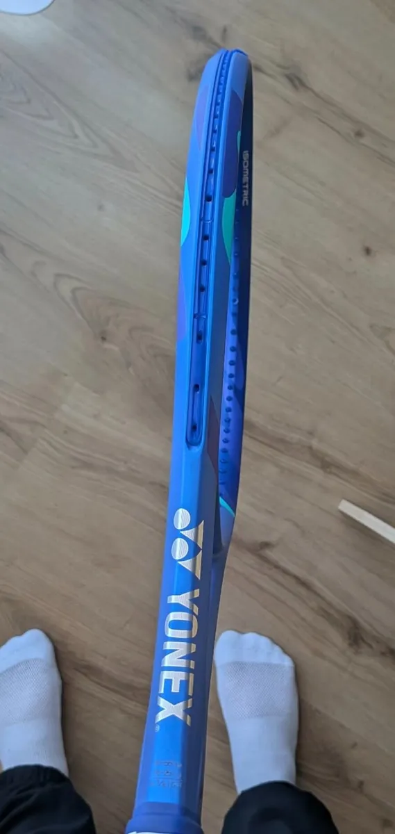 Tennis racket - Image 3