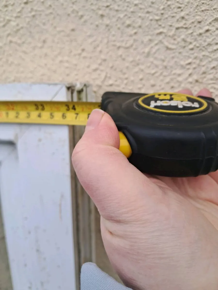 1 Pvc window €70 - Image 2