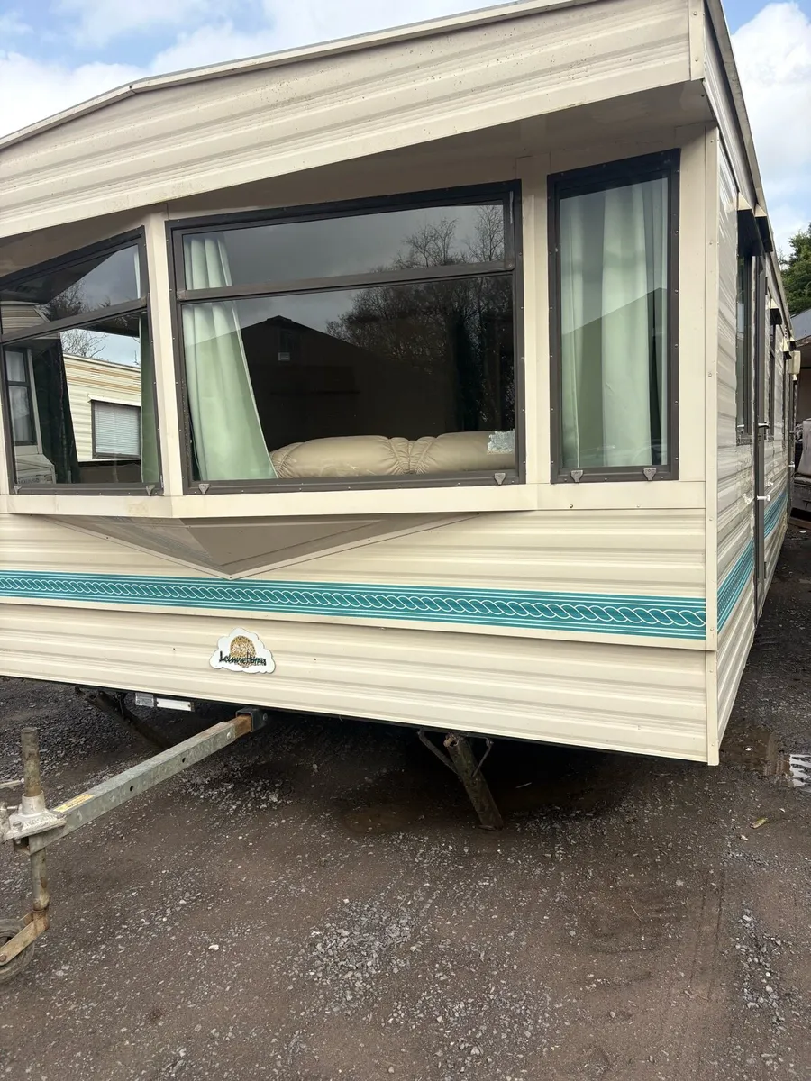 Mobile home - Image 1