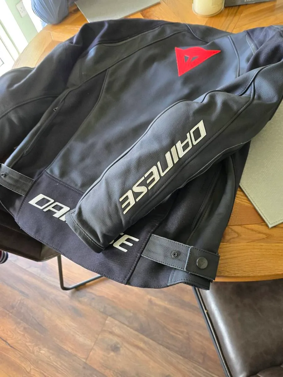 Motorbike jacket - Image 3