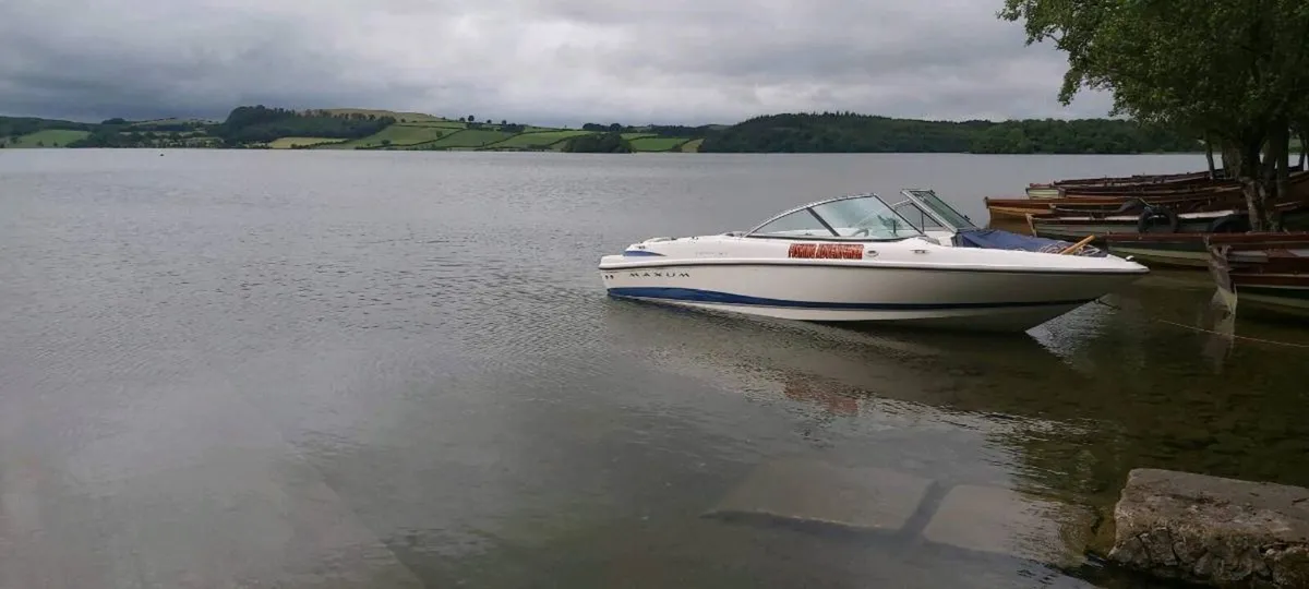 Boat, Speed boat. - Image 1
