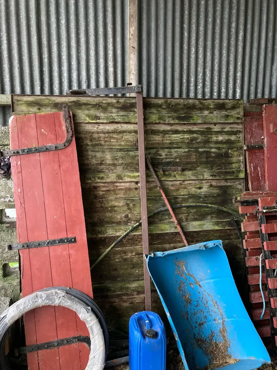 Turf/ Cattle trailer crates - Image 3