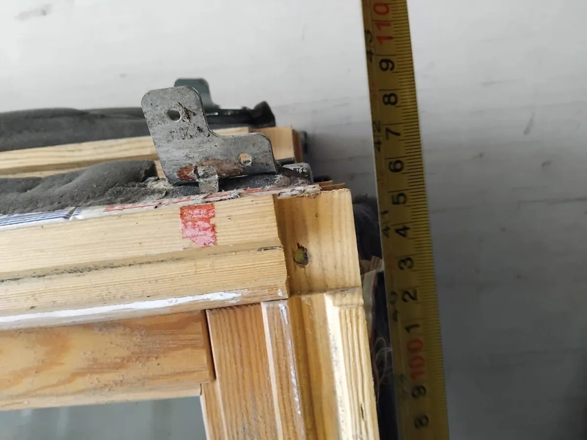 2 Keylite windows - Image 3