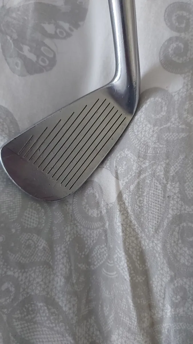 Taylormade 3 iron - Image 2