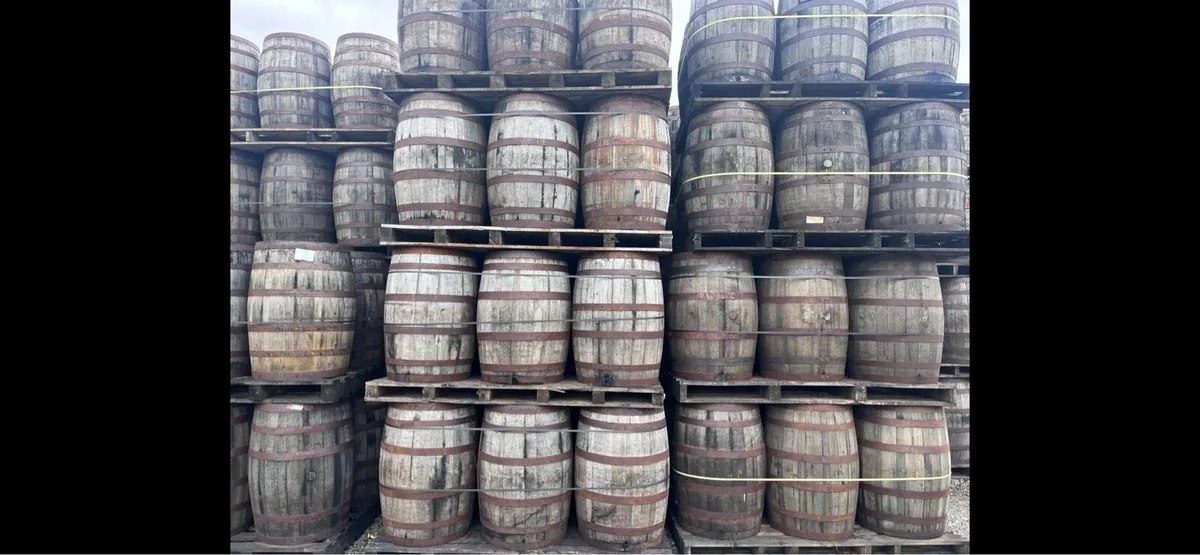 Whiskey barrel - Image 4