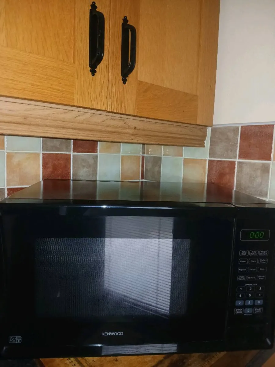 Kenwood Microwave - Image 2