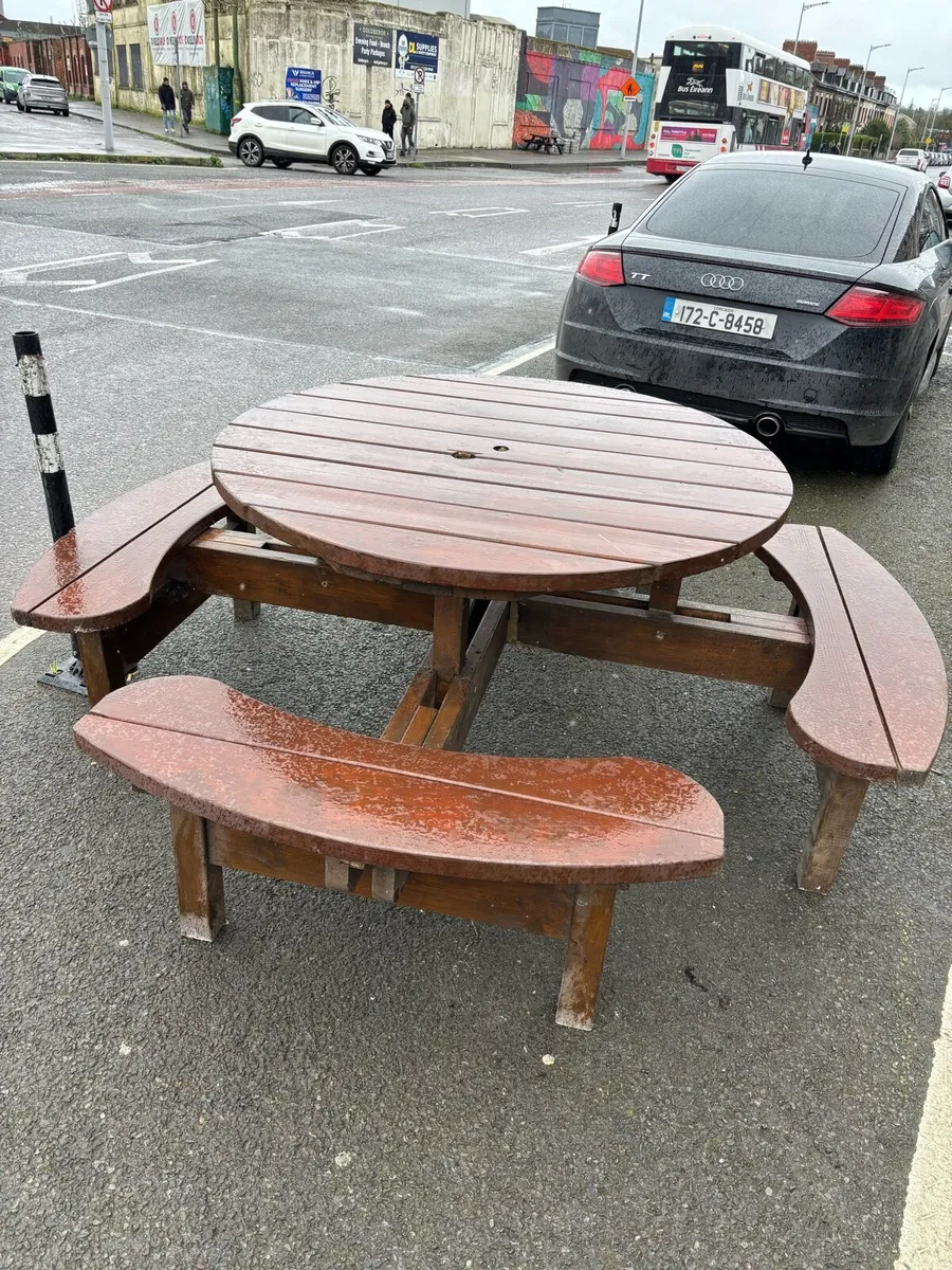 Garden / Pub Bench 🌳 - Image 1