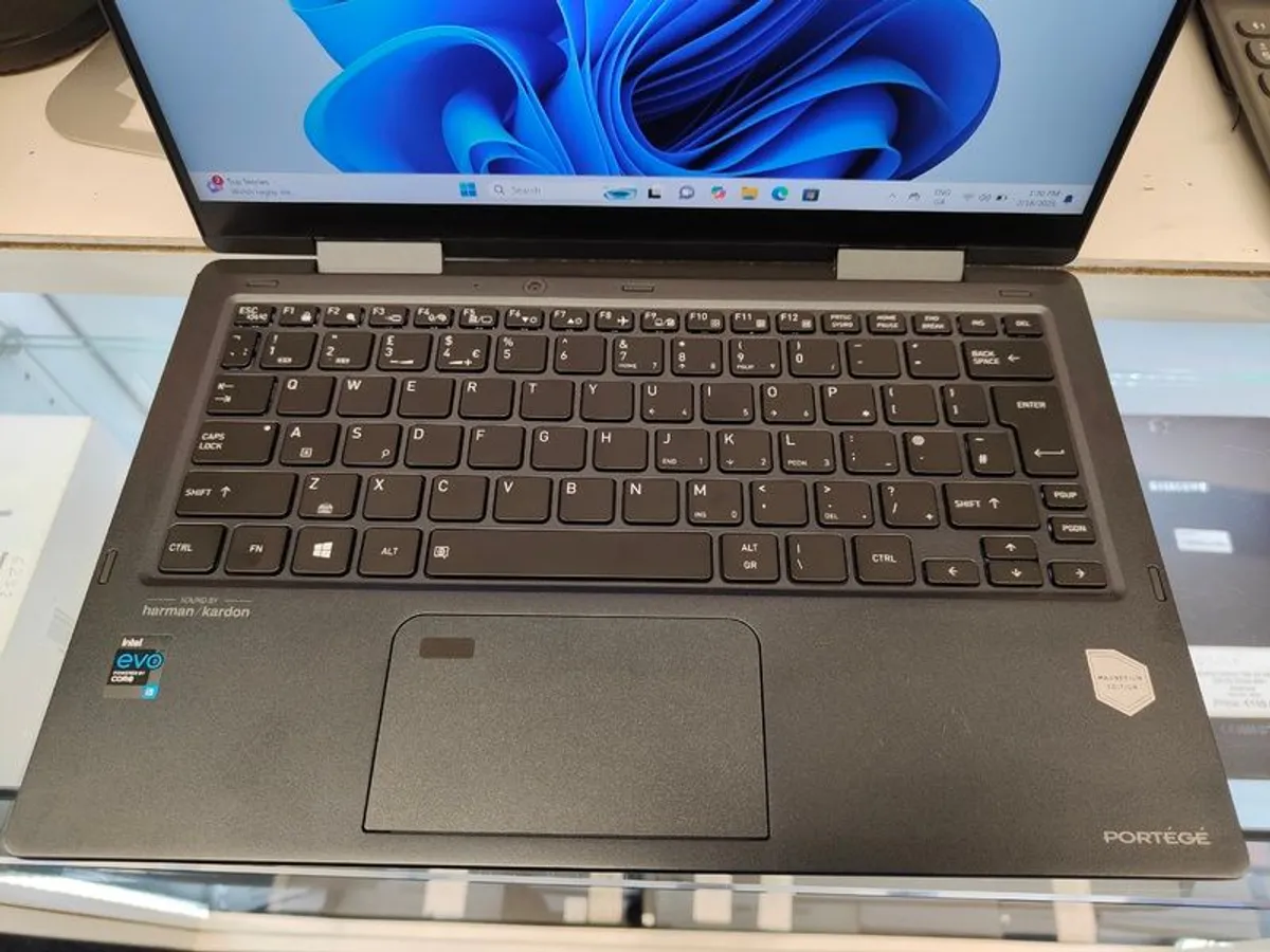 Dynabook Portege X30w-j Convertable Intel I5-1135g7 (11th Gen) 16gb Ram 500gb Ssd Windows 11 Pro 13" Touch - Image 4