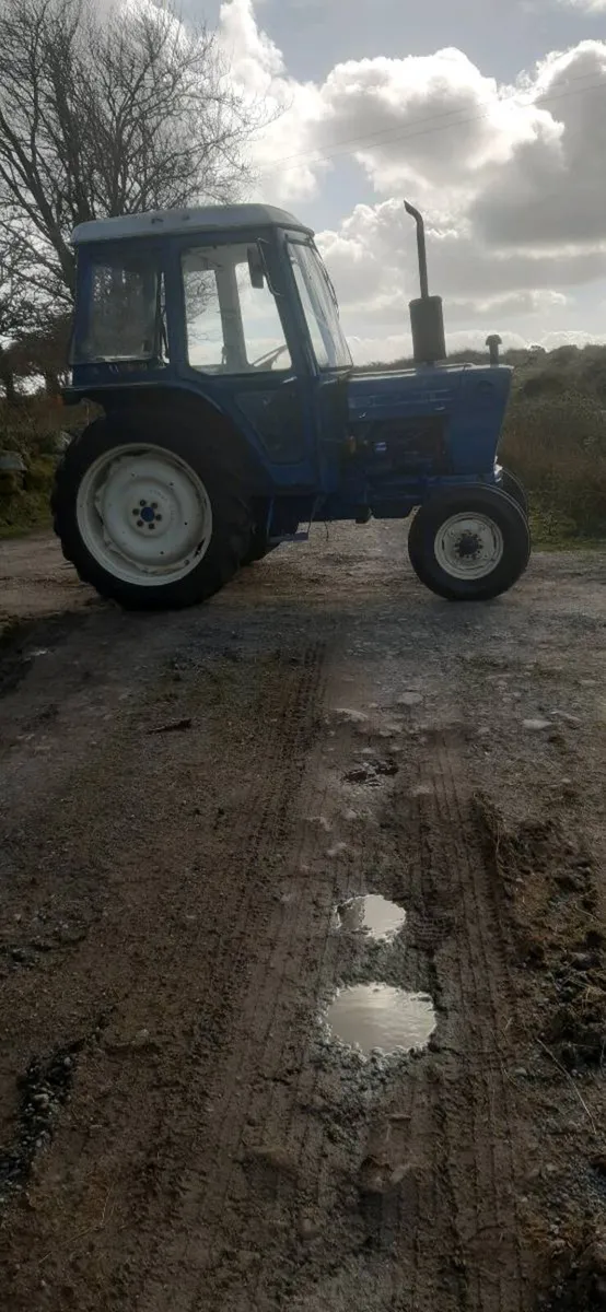 Ford 4600 Tractor - Image 1