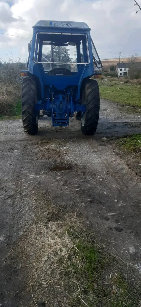 Ford 4600 Tractor - Image 4