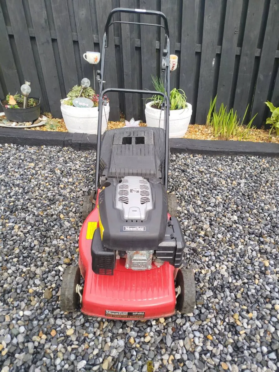 LAWNMOWER - Image 1