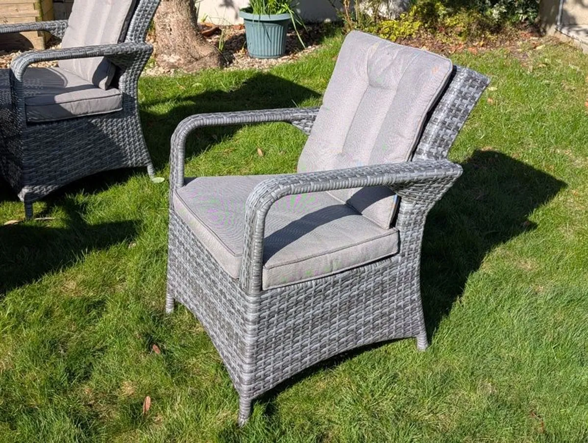 Rattan garden furniture - Image 2