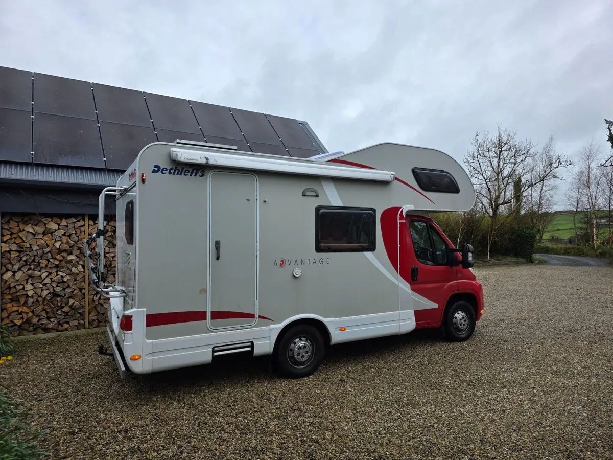 2008 Dethleffs Advantage A5831 Camper - Image 1