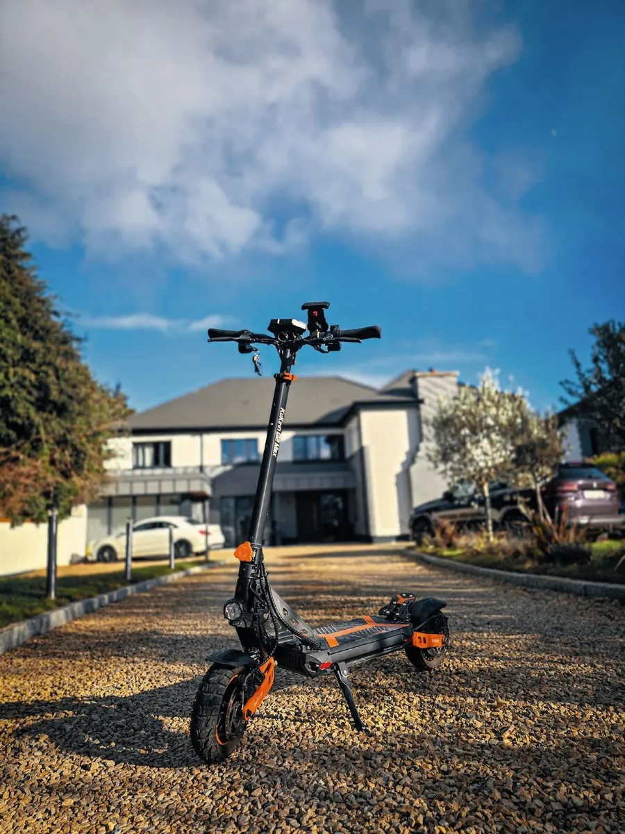 KuKirin G2 Max Electric Scooter for Sale - Image 1