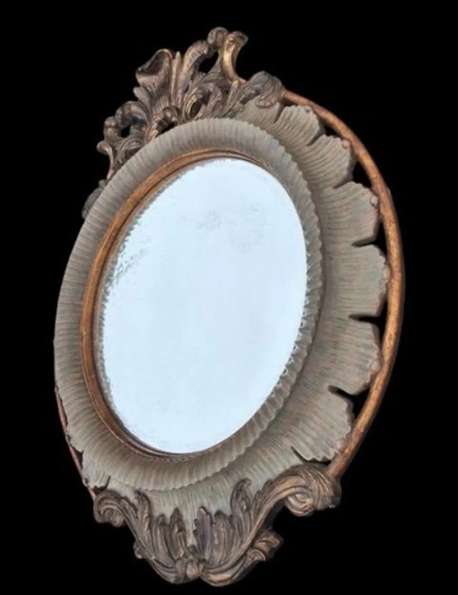 Large bevel edged mirror with moulded frame. - Image 2