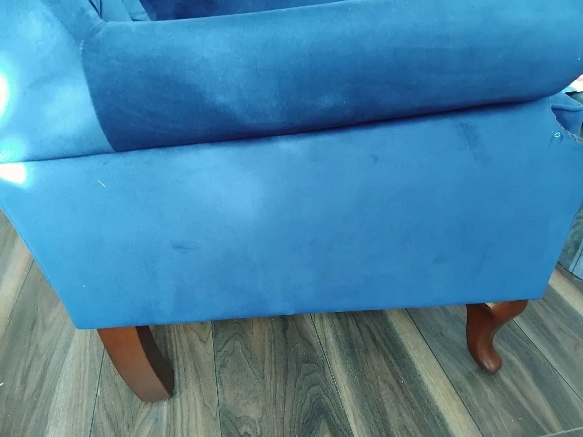 Chesterfield wingback armchairs - Image 4